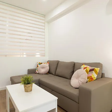 Garden Apartment *