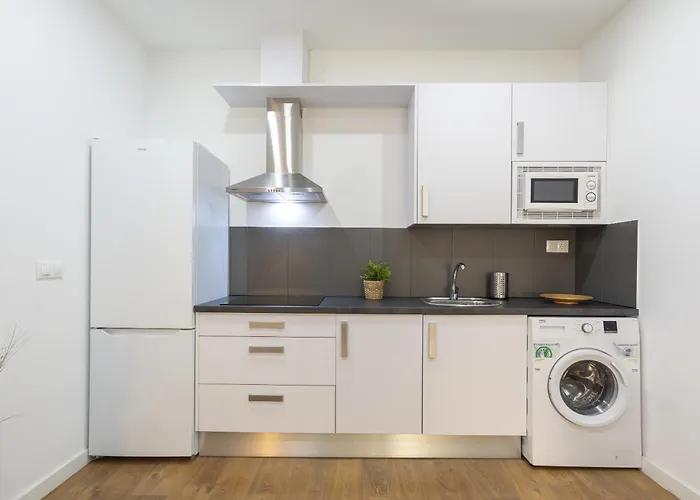 Garden Apartment *