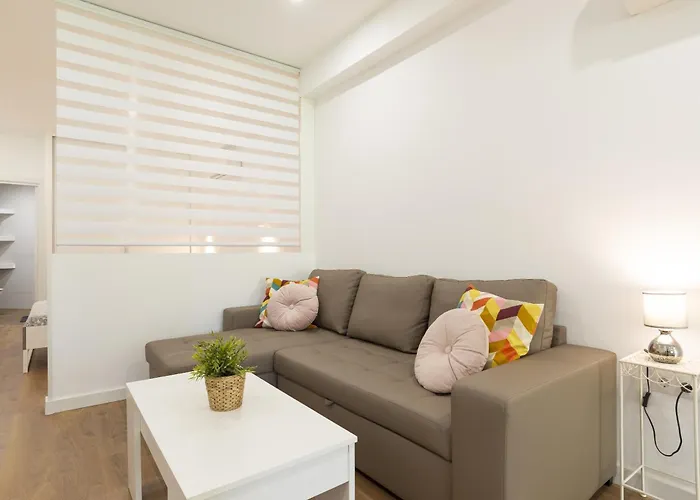 Garden Apartment *